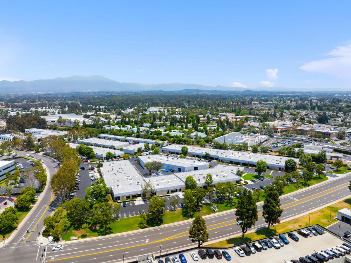 2,184 SF Flex Space in Irvine, CA Photo